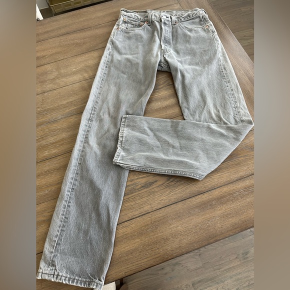 Levi’s 501 Button fly jeans 31x32 in grey - FITS TIGHTER - Picture 1 of 10